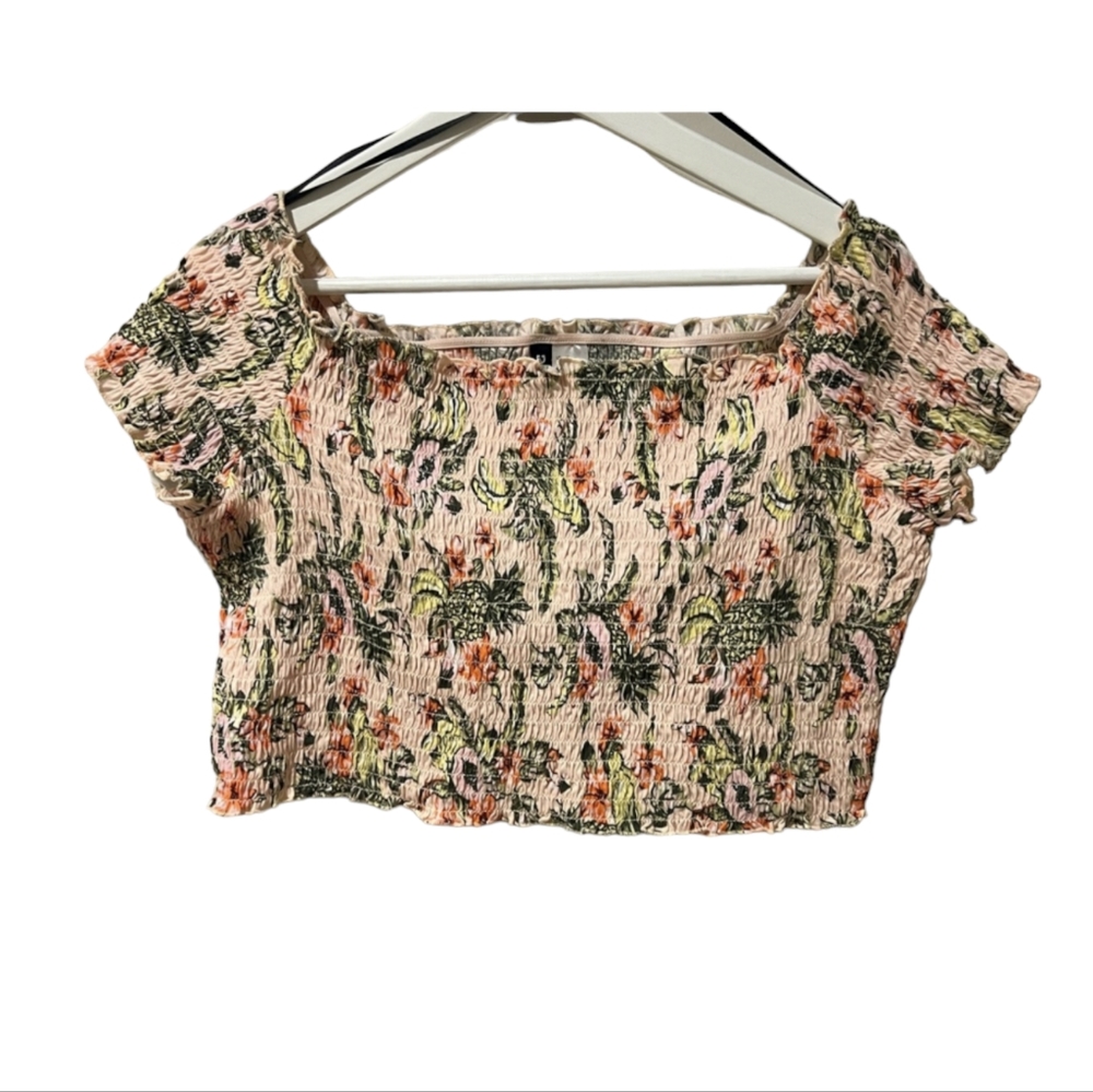 H&M Summer Off-Shoulder Crop Top
